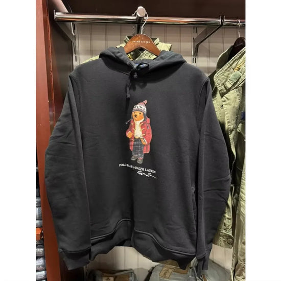 2026 Nuevo La nueva sudadera de otoño e invierno cuenta con patrones estampados de gran tamaño y fluidos. Es una base unisex